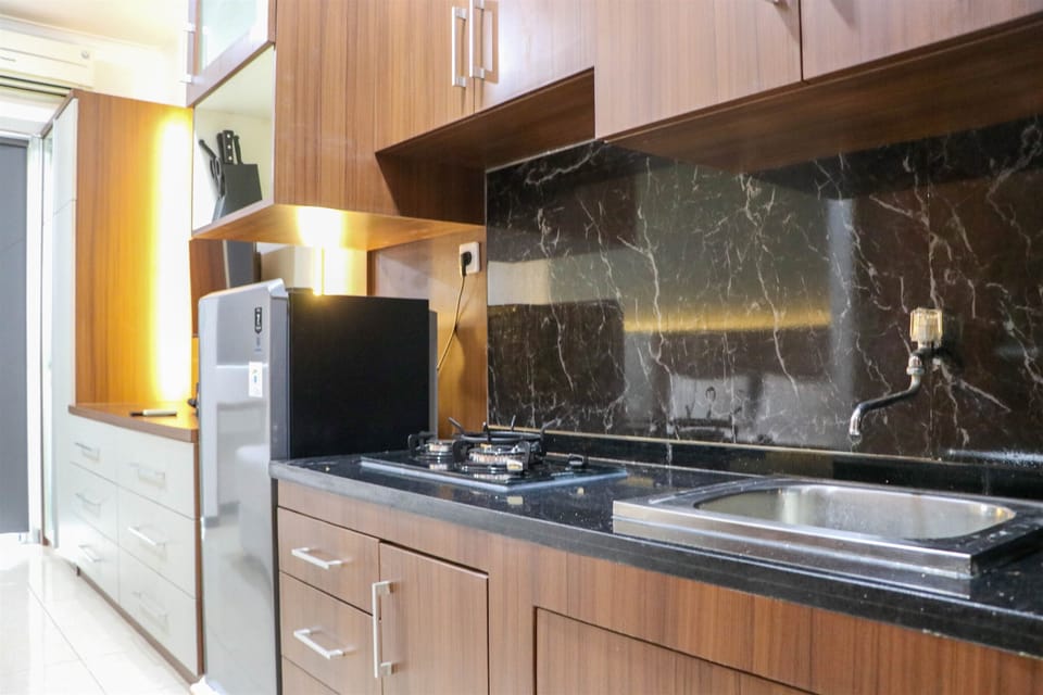 Studio | Private kitchen | Full-size fridge, stovetop, rice cooker