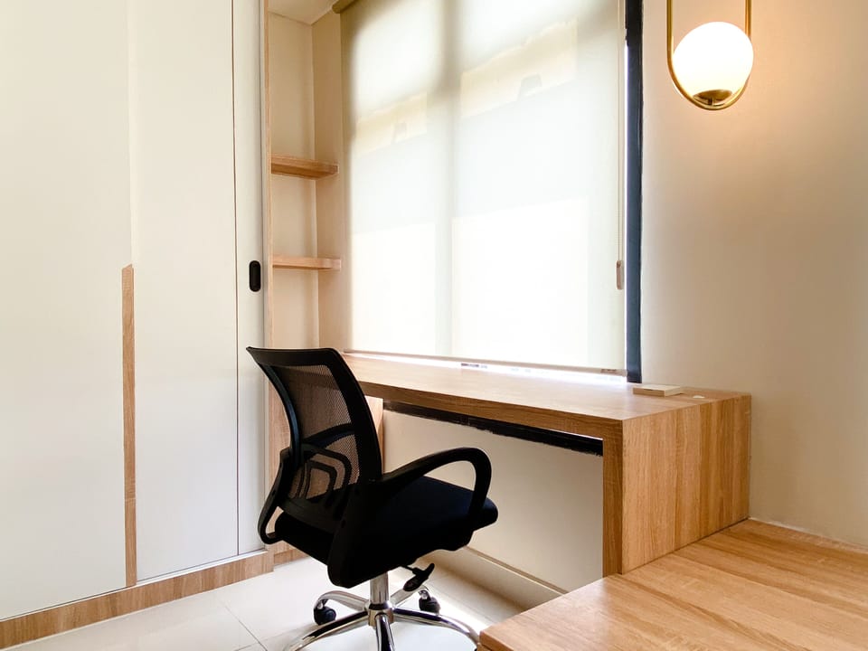Studio | Desk, free WiFi