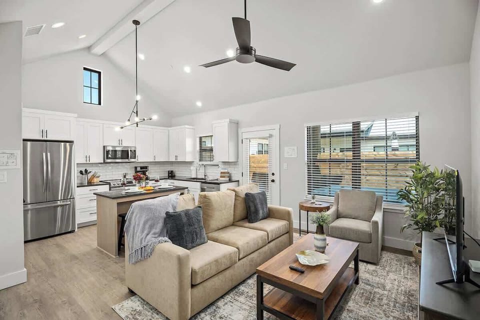 Condo, 1 King Bed, Hot Tub (940 S Eagle B2 #204) | Living area | Fireplace