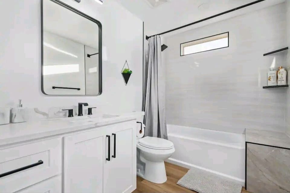 Bathroom #2
