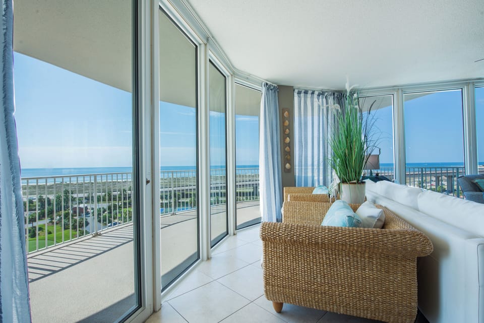 Caribe Resort B815 Living Room