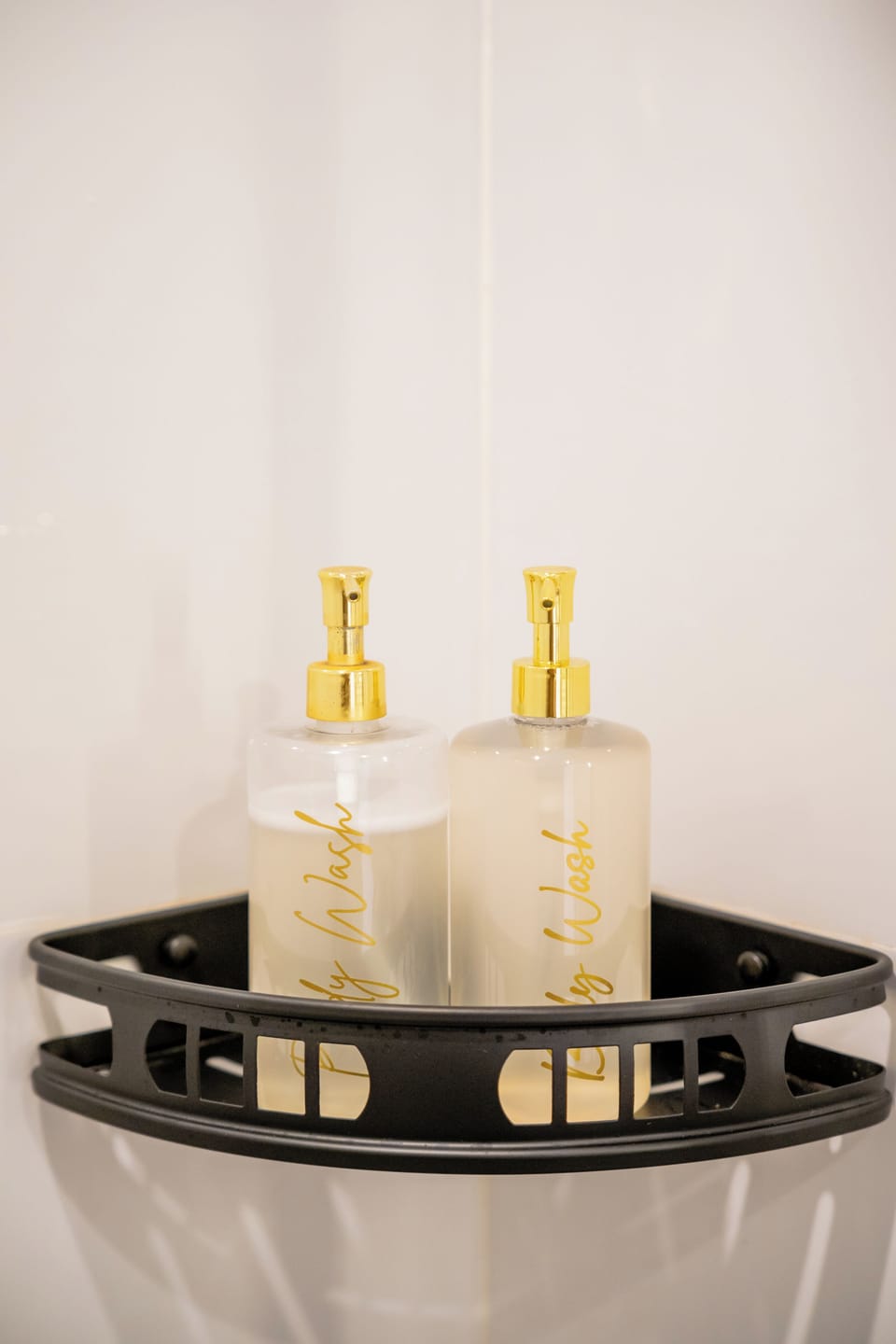 Deluxe Suite, Mountain View | Bathroom | Shower, rainfall showerhead, bathrobes, slippers