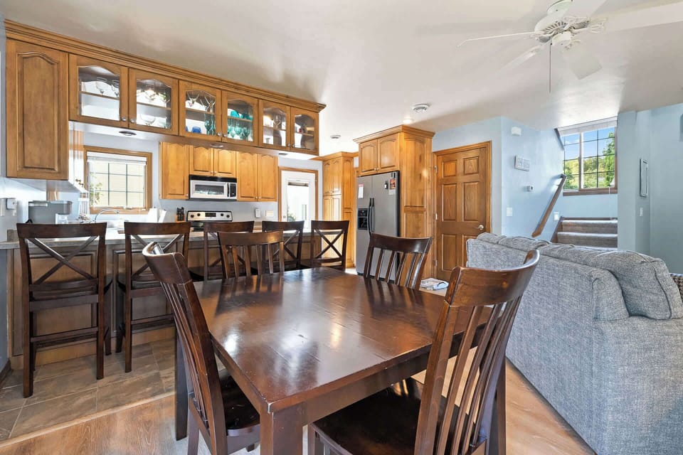 Dining table includes 4 chairs