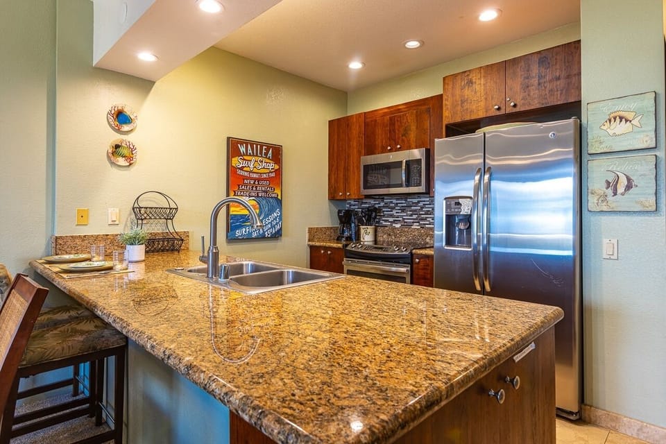 Condo, 2 Bedrooms | Private kitchen | Coffee/tea maker, fridge, oven, toaster