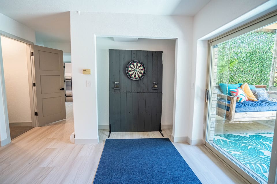 Darts!!