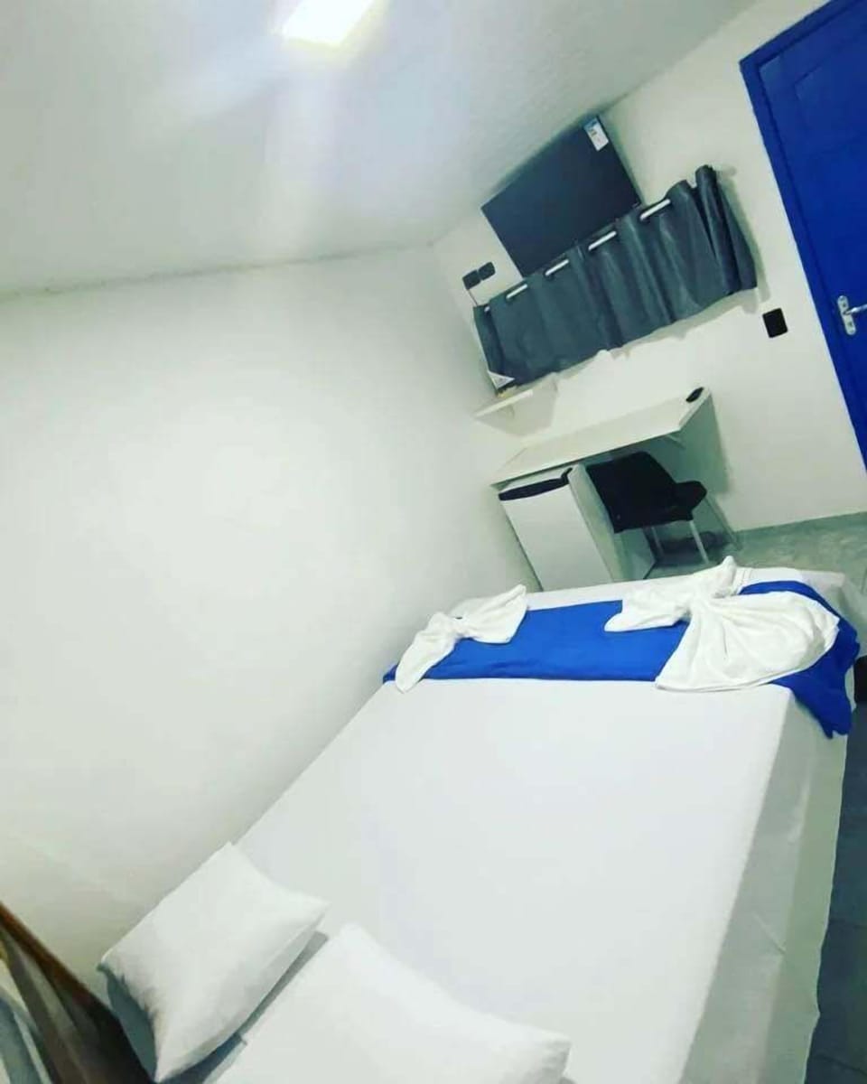 Twin Room | Desk, laptop workspace, free WiFi