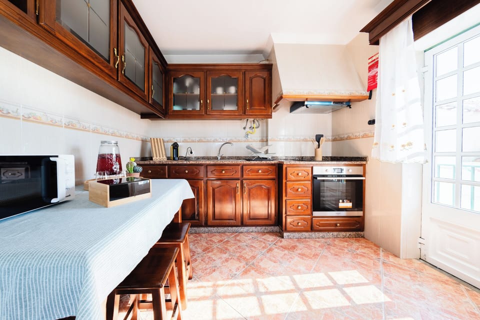 Kitchen - Sip Portugal's favourite Coffee, make delicious food & enjoy!