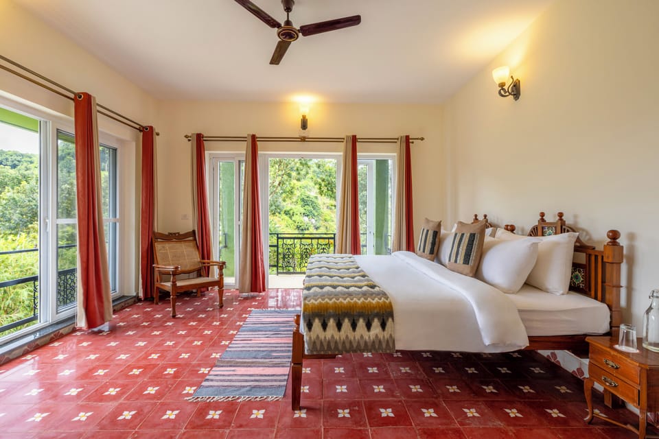 Room (Anjanagiri) | Desk, iron/ironing board, WiFi (free)