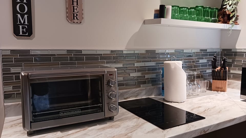 Counter top oven. (There is no conventional oven.)