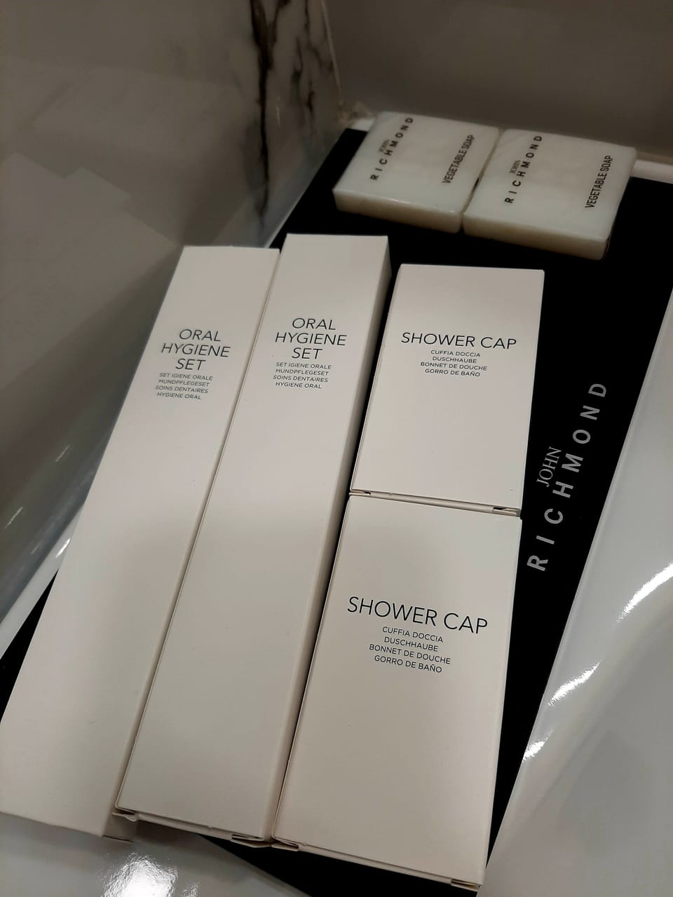 Comfort Double or Twin Room | Bathroom amenities | Shower, rainfall showerhead, hair dryer, bathrobes