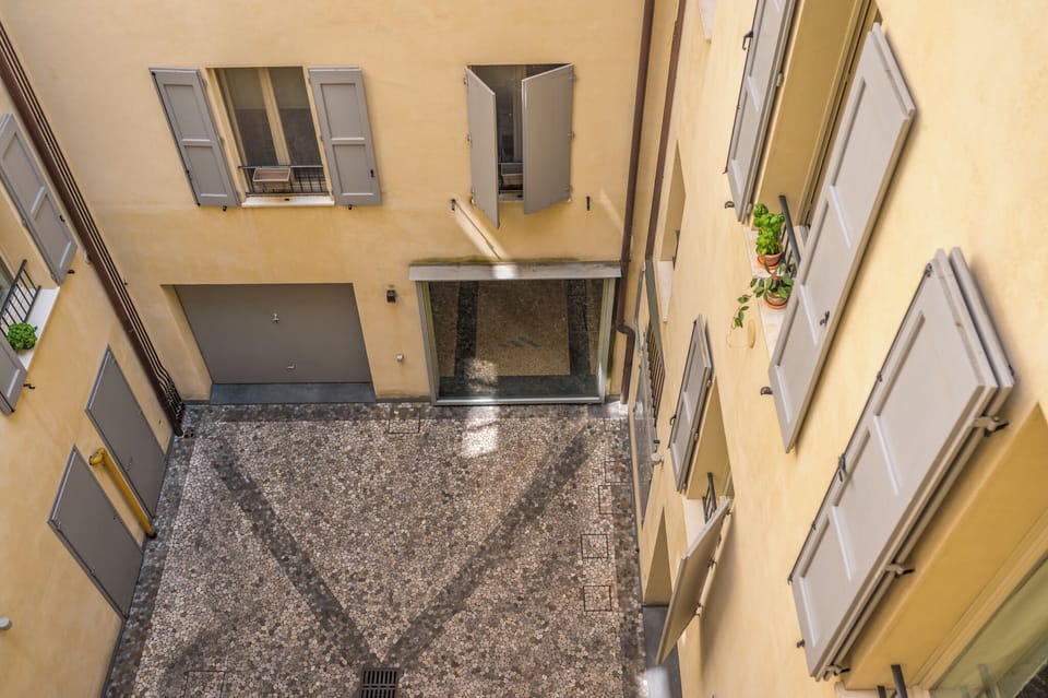 View of the internal courtyard (from the house window)