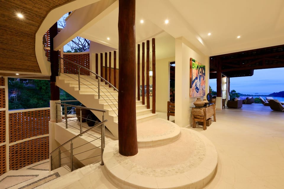 Step up to paradise.