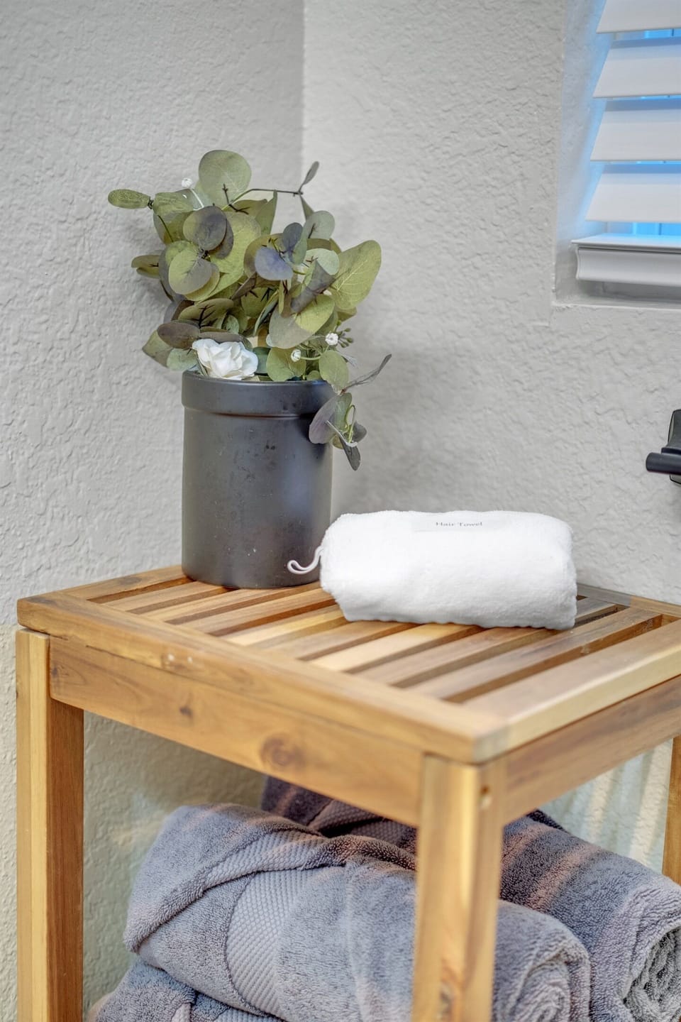 Wrap yourself in soft towels.
