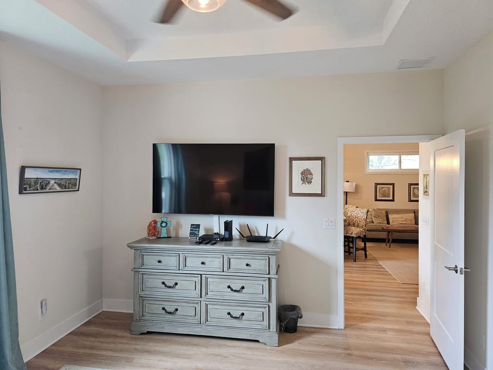 1st bedroom