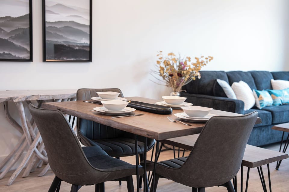 Condo | In-room dining