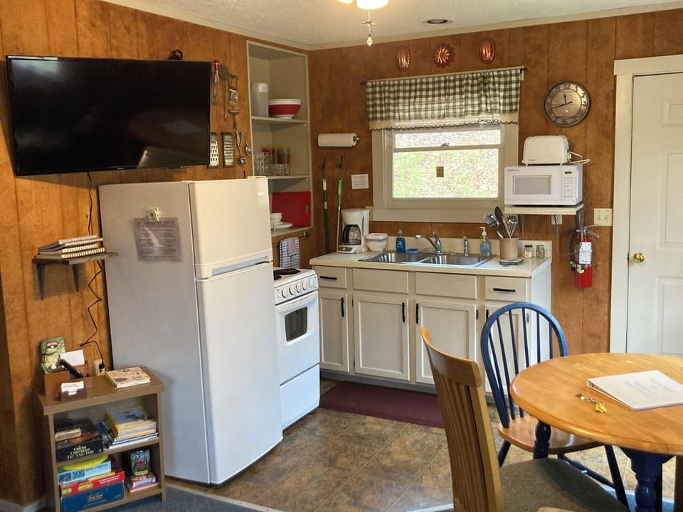 HH20Kitchen20120-20L