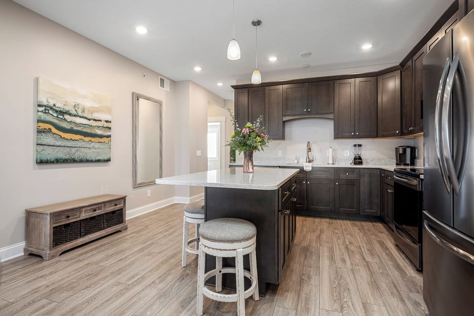 Condo | Private kitchen | Full-size fridge, microwave, dishwasher, rice cooker