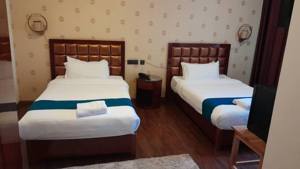 Executive Double or Twin Room | WiFi (free)