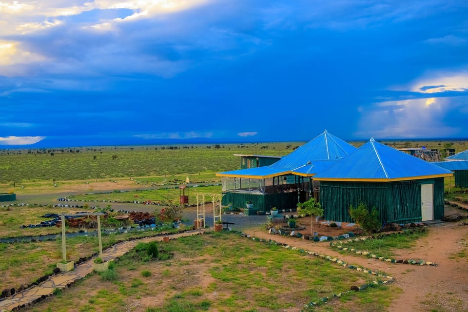 Cabin | Exterior