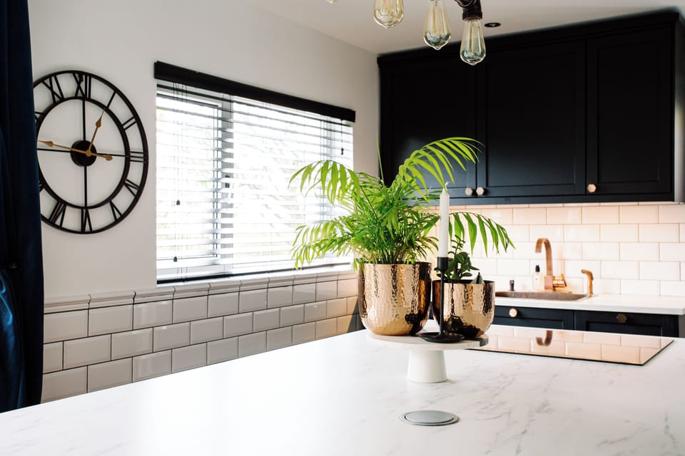 House | Private kitchen | Fridge, microwave, oven, stovetop