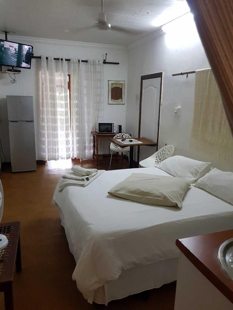 Business Double Room | Bed sheets