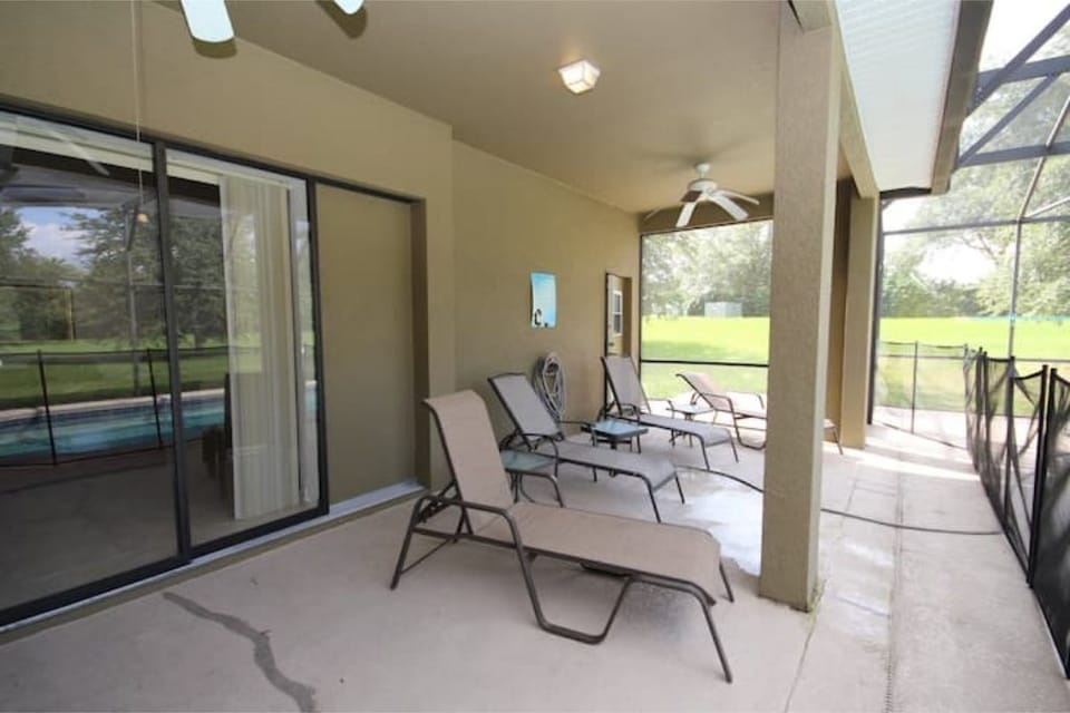 Pool Patio Sitting Area