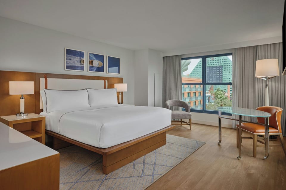 Room, 1 King Bed, Smoking, Resort View | Premium bedding, down comforters, pillowtop beds, in-room safe