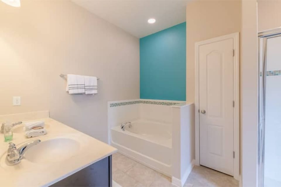 Bathroom # 3 Downstairs with Jack & Jill Sinks & Garden Tub, Walk In Shower