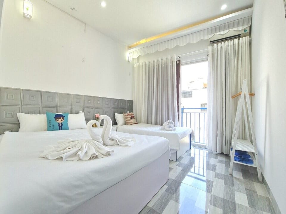 Triple Room | WiFi (free), bed sheets