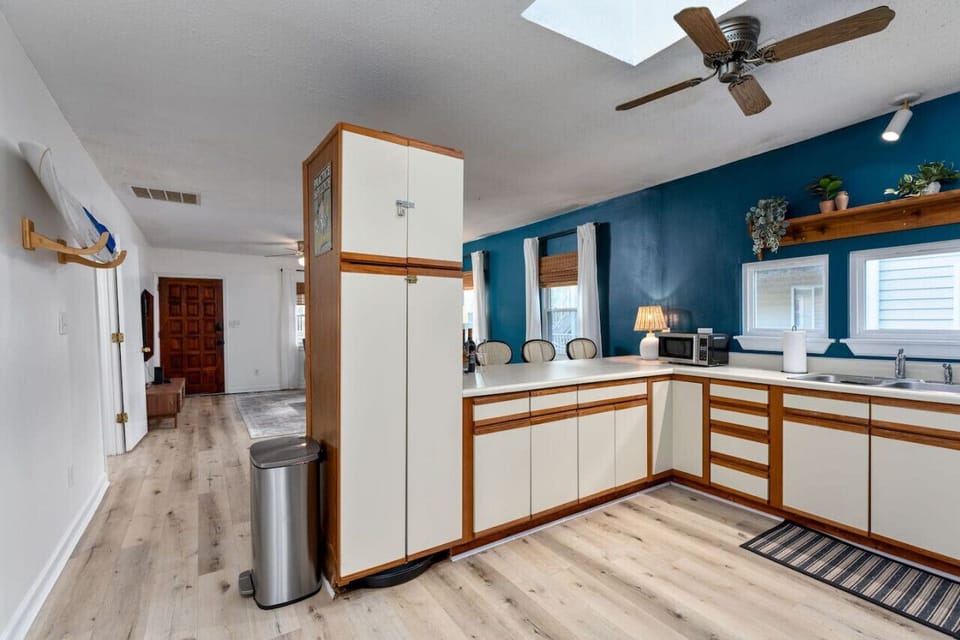 Fully stocked kitchen