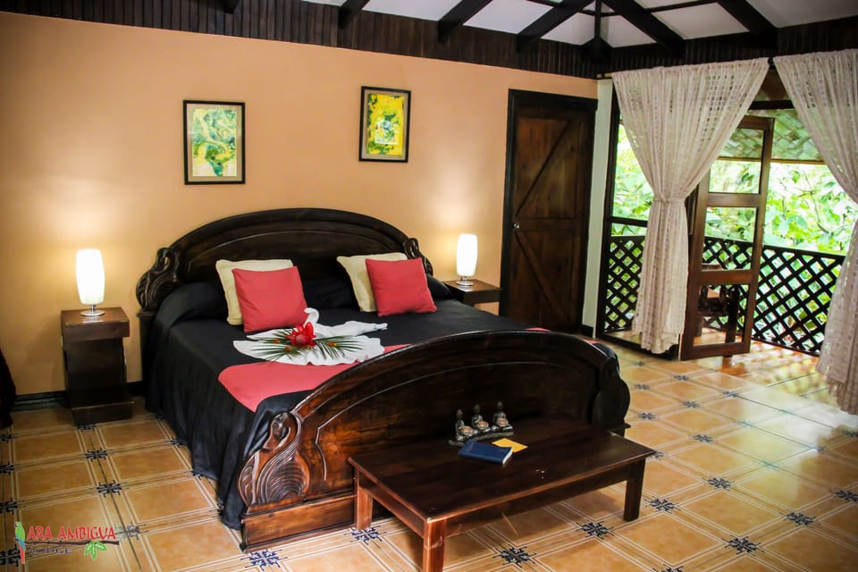 Superior Quadruple Room, 2 Double Beds | In-room safe, free WiFi