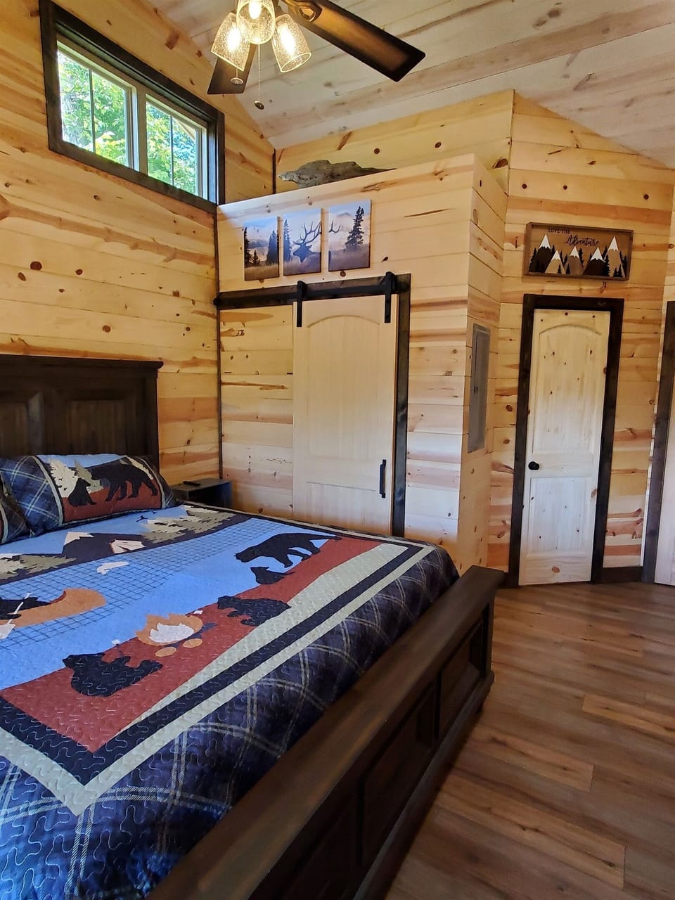 King size bed