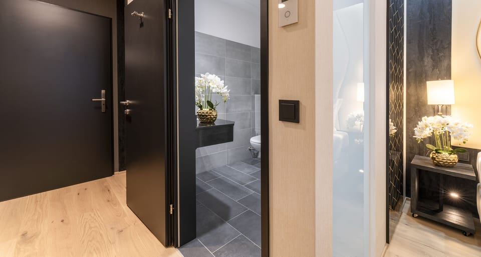 Standard Room, 1 Double Bed (Converts to 2 Twin Beds) | Room amenity