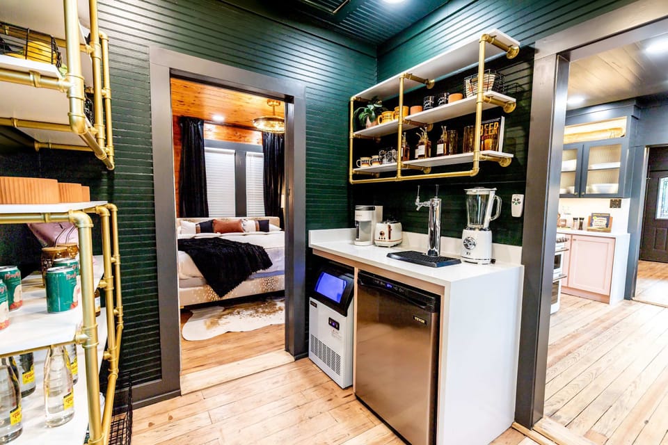House, Multiple Beds, Patio, Garden View (River Mill Haus) | Interior