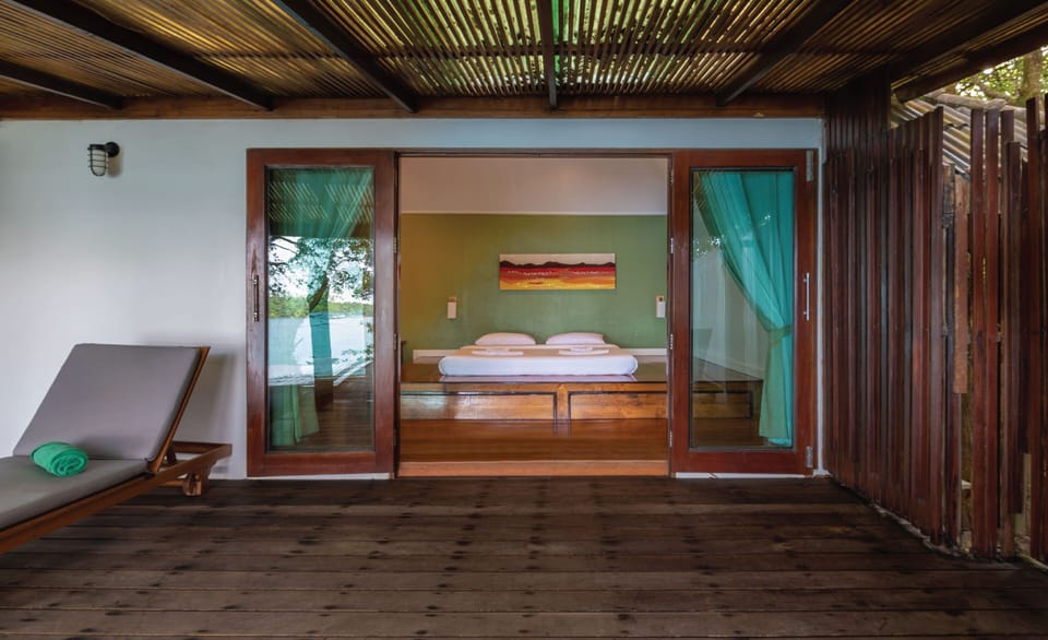 Mini Pool Villa / Modern Style | Hypo-allergenic bedding, desk, rollaway beds, free WiFi