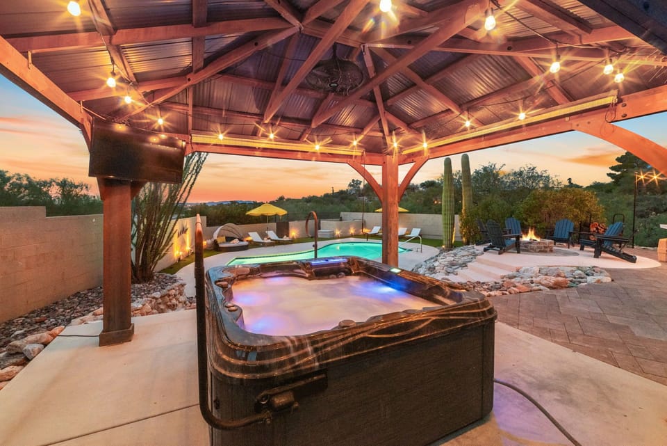 Experience stunning sunsets, city lights and star views from our private jet spa