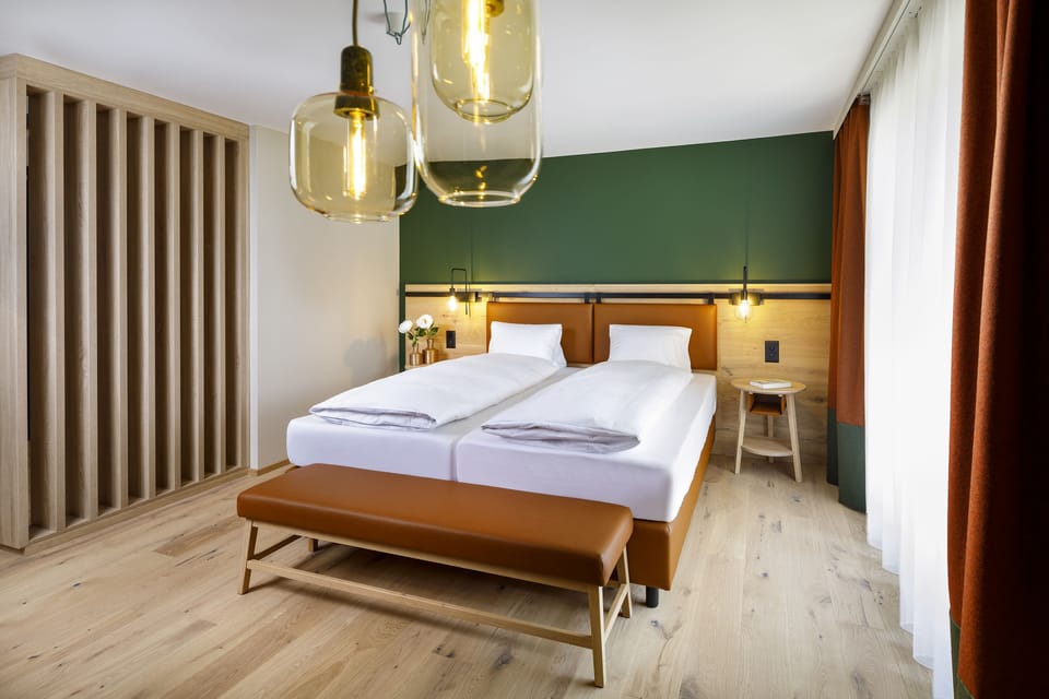 In-room safe, free WiFi, bed sheets