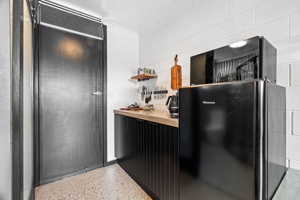 Full-size fridge, microwave, espresso maker, coffee/tea maker