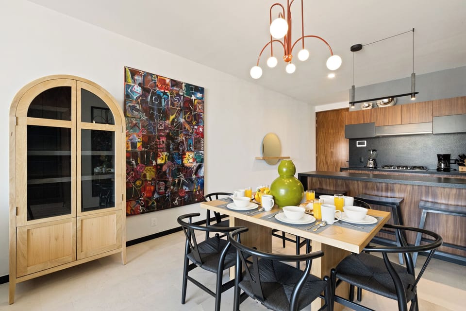 Condo - Image 6