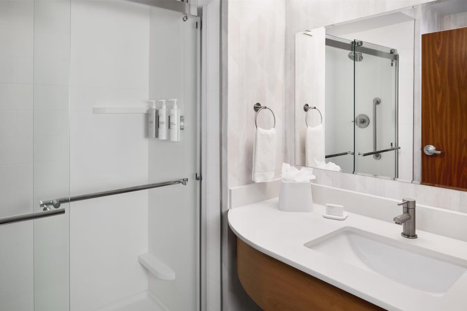 Bathroom shower