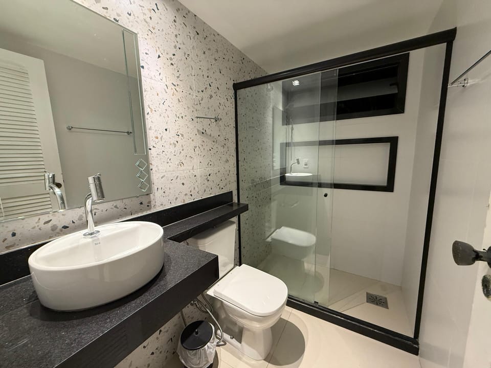 Comfort Triple Room | Bathroom | Shower, hair dryer, towels, toilet paper
