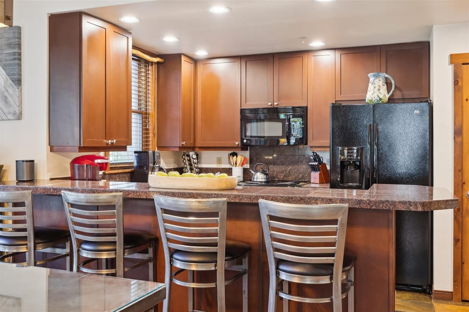 Kitchen - Main Street Junction 28 - Breckenridge Vacation Rental