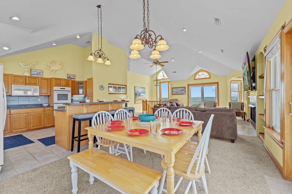 08-Surf or Sound Realty - 1154 - Emerald Point - Dining Area -4