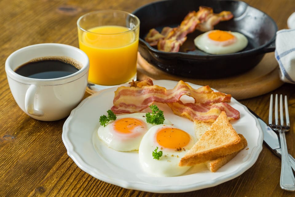 Daily buffet breakfast for a fee