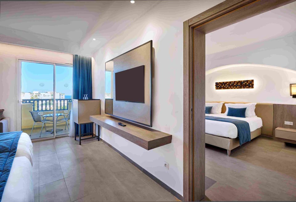 Minibar, in-room safe, soundproofing, free cribs/infant beds