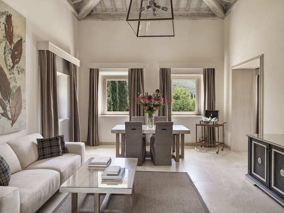 Grand Suite | Egyptian cotton sheets, premium bedding, down comforters, minibar