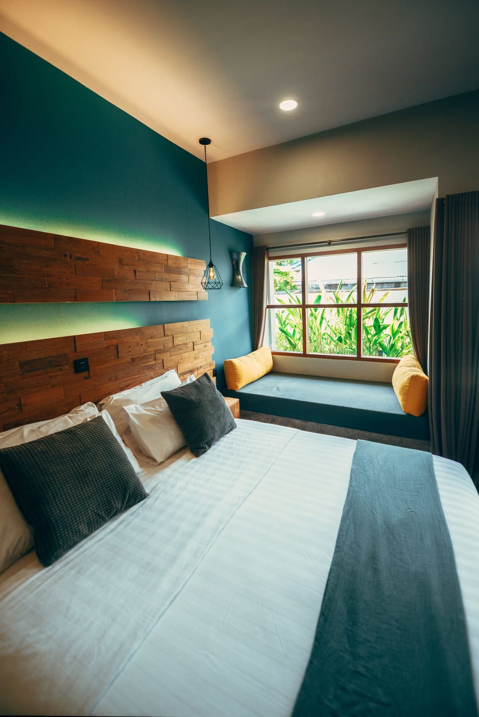 Deluxe Poolside Room | View from room