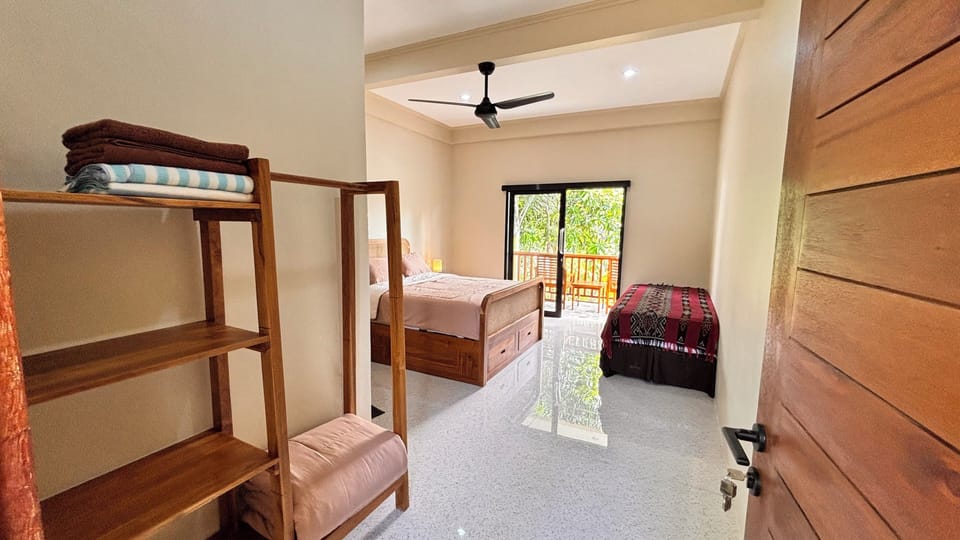 Superior Double Room | In-room safe, blackout drapes, WiFi (free), bed sheets