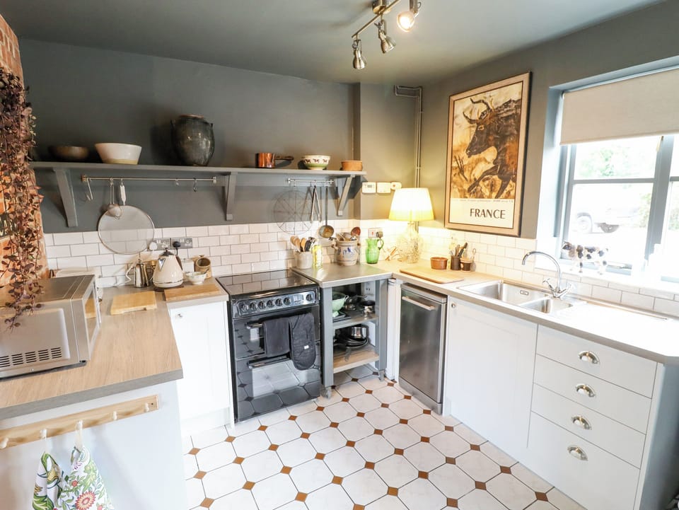 Fridge, dishwasher, electric kettle, cookware/dishes/utensils