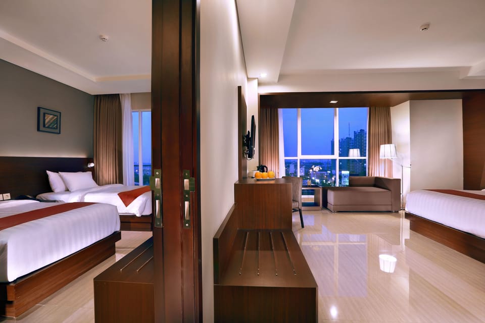 Minibar, in-room safe, free WiFi, bed sheets